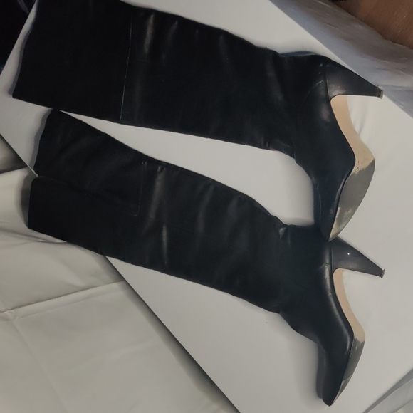 Thigh high boots - Picture 1 of 4